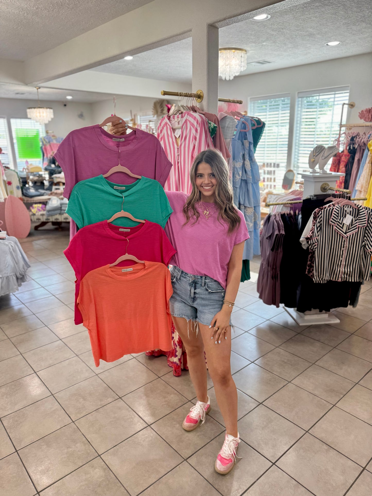 Zenana Spring Cropped Tee