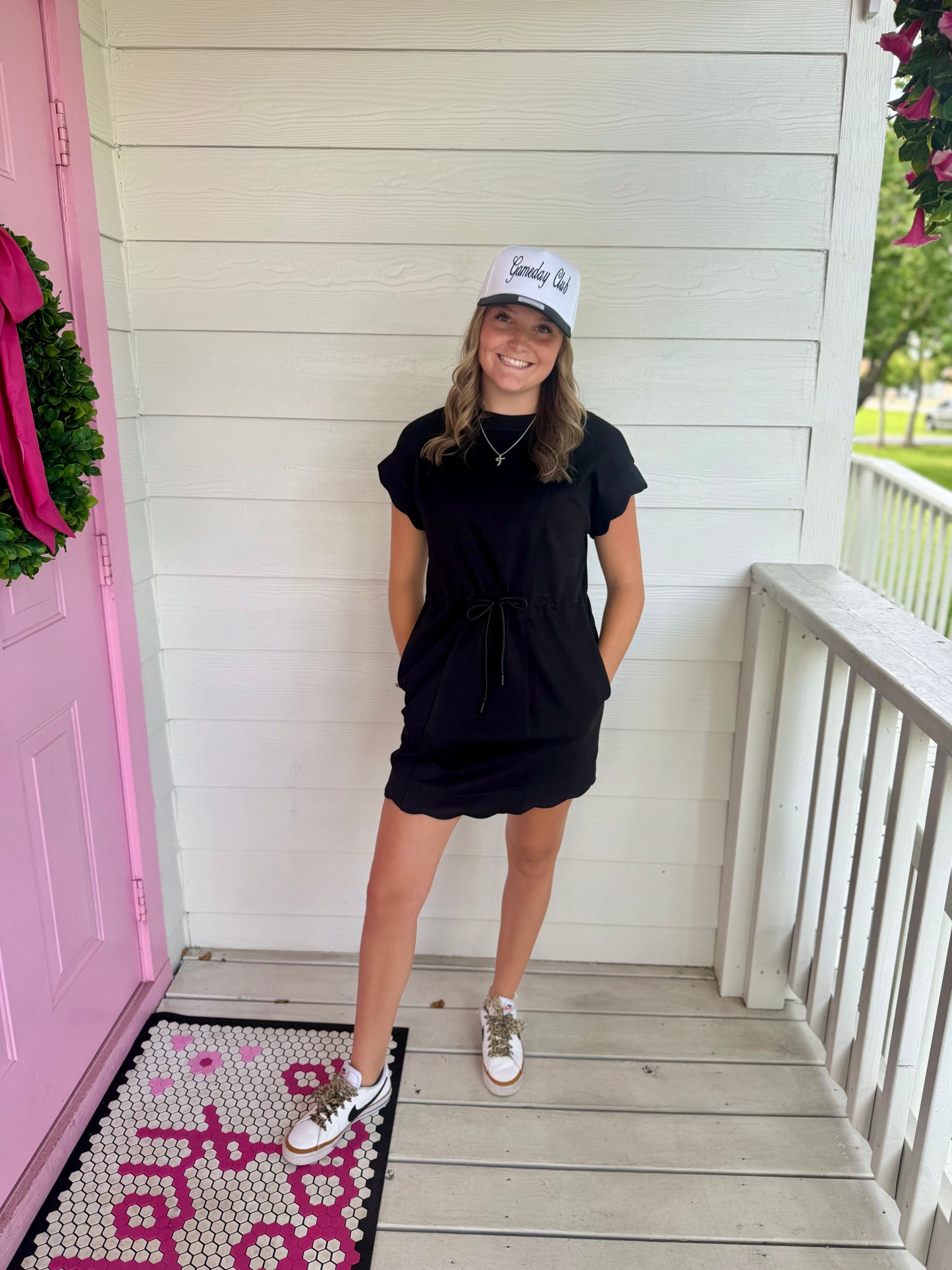 Black Scallop On The Go Dress