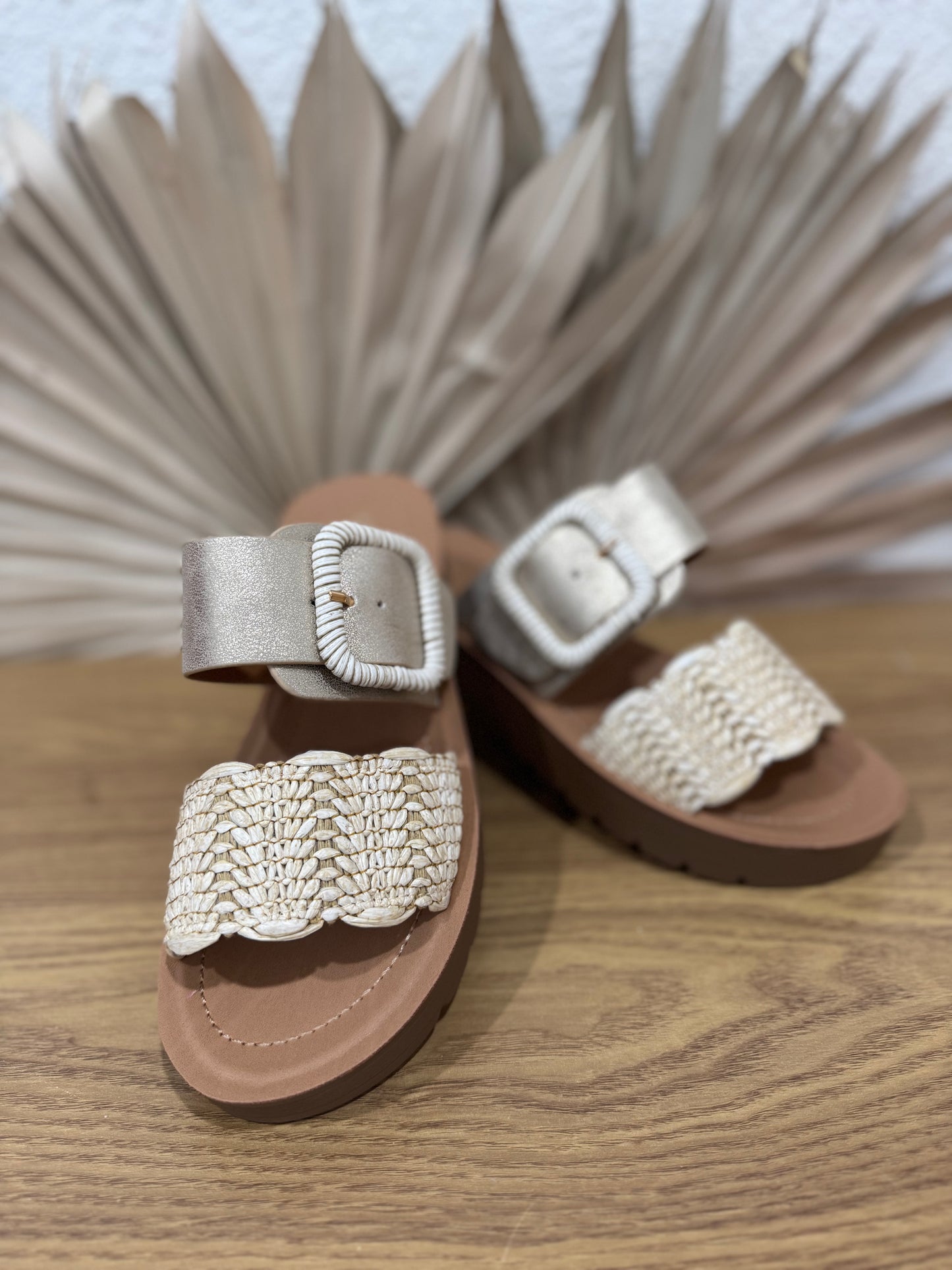 Cactus Gold Wedge Sandal