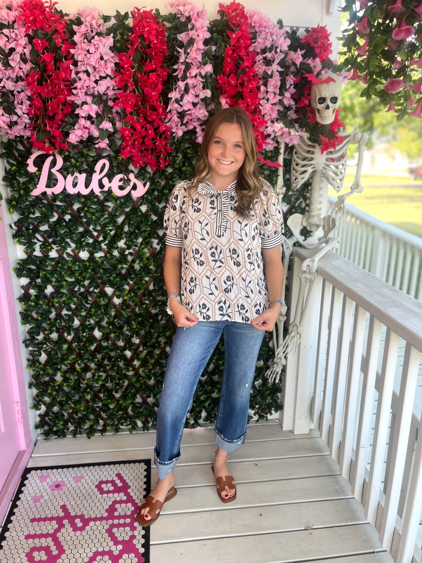 Ruffled Collar Floral Top
