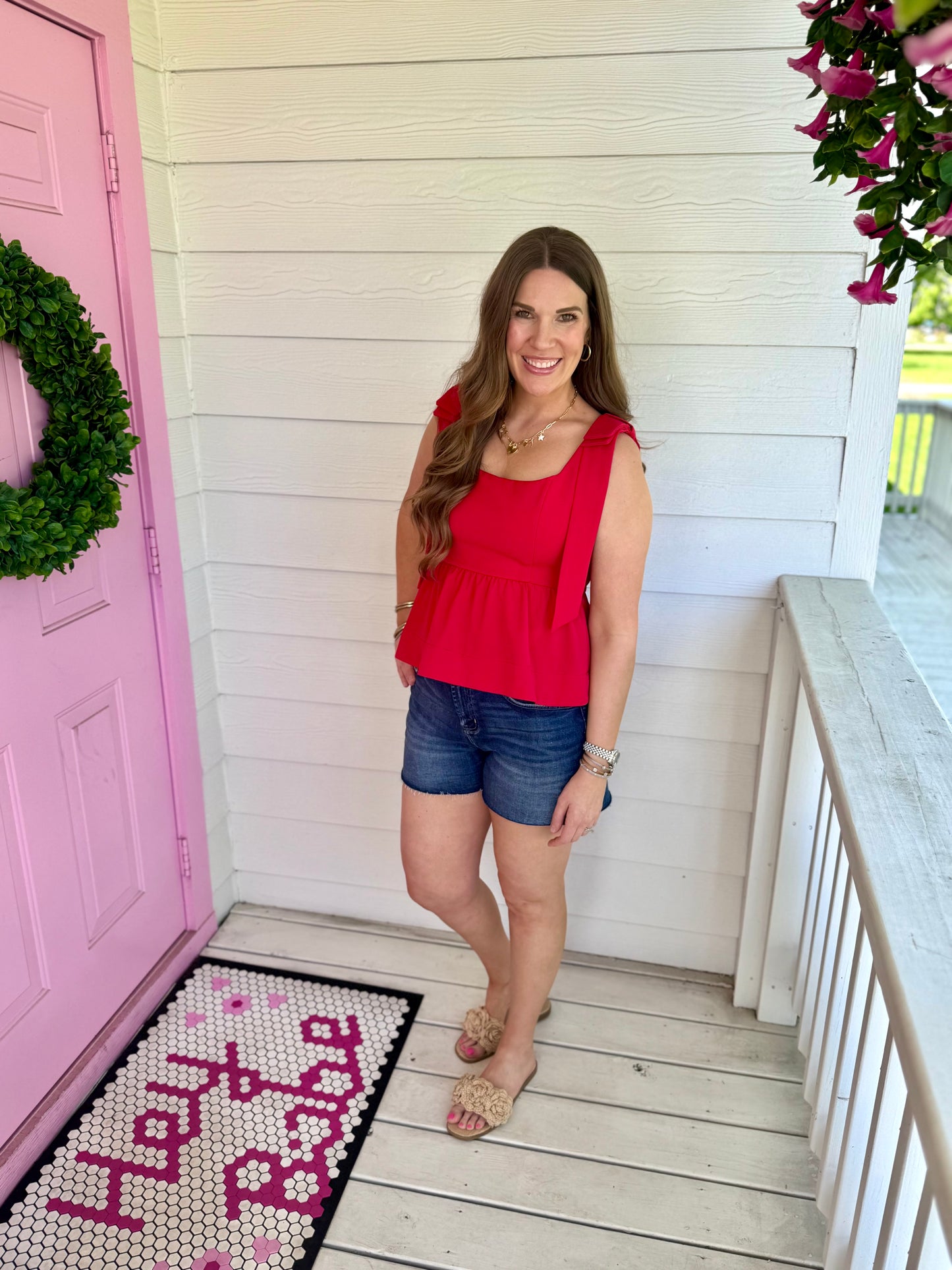 Land Of The Chic Top
