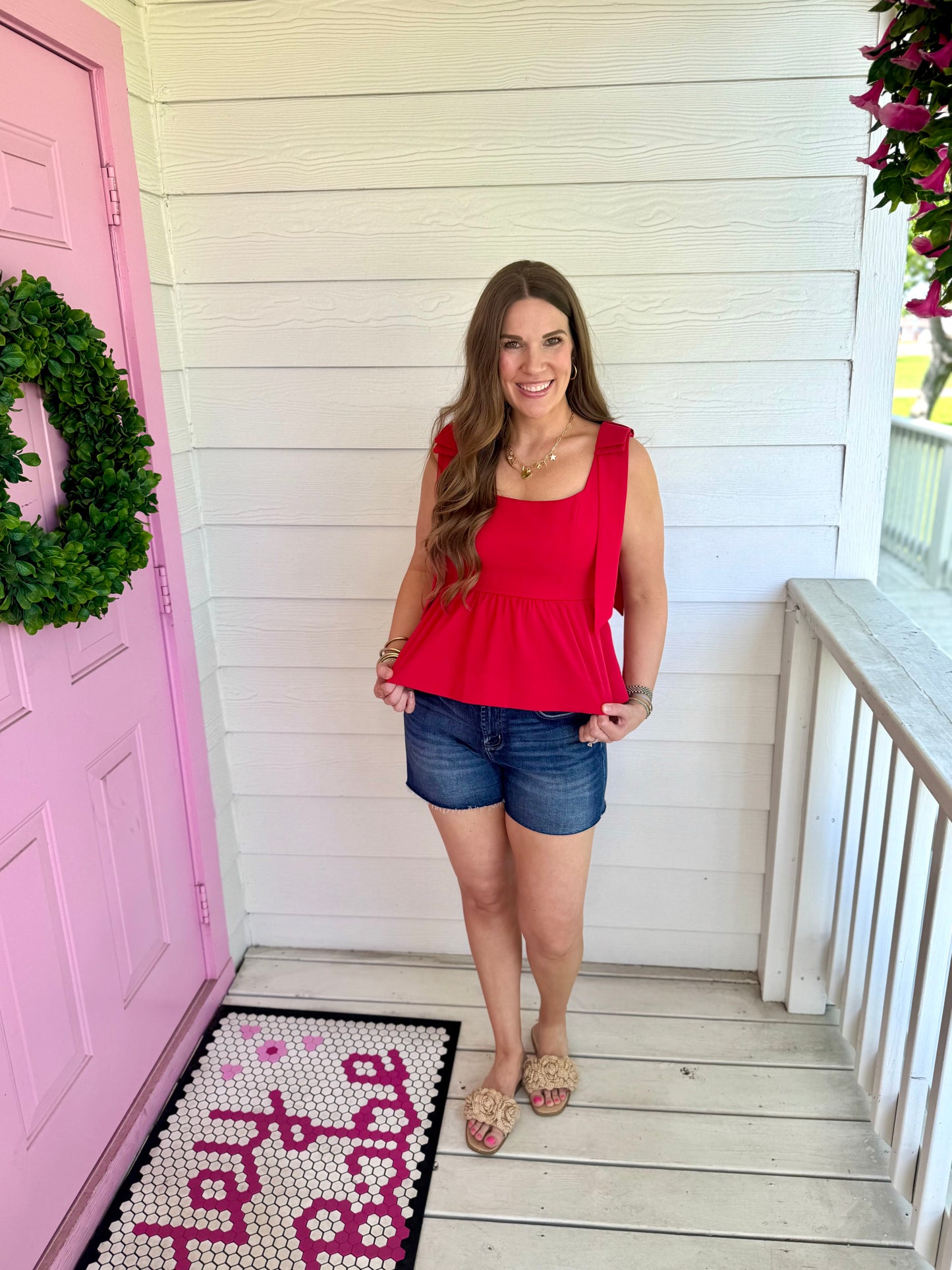 Land Of The Chic Top