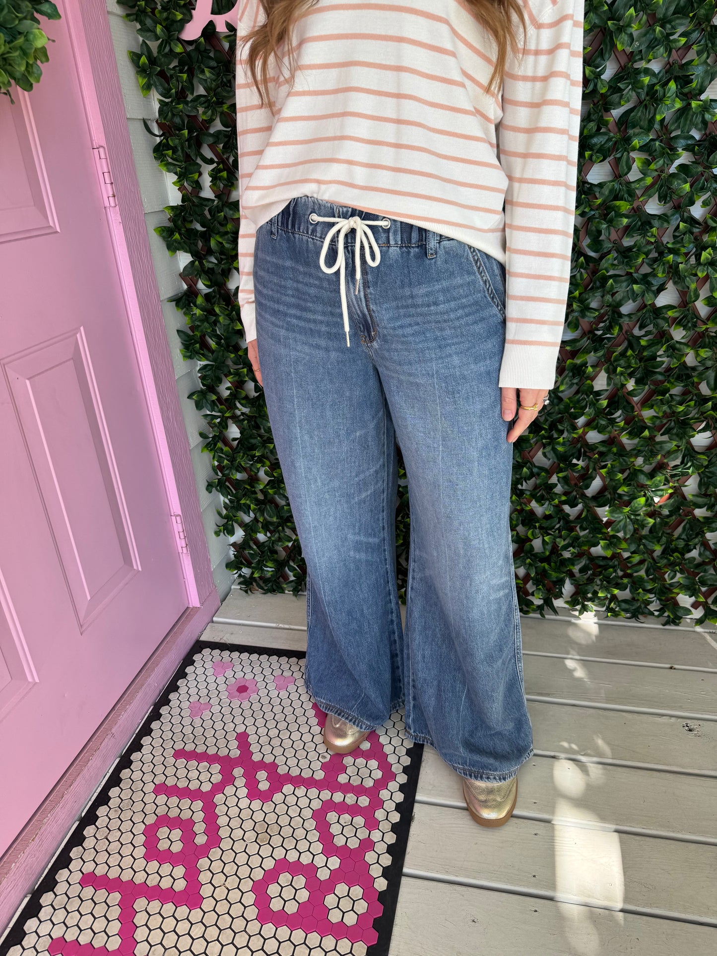 Judy Blue Palazzo Featherweight Denim