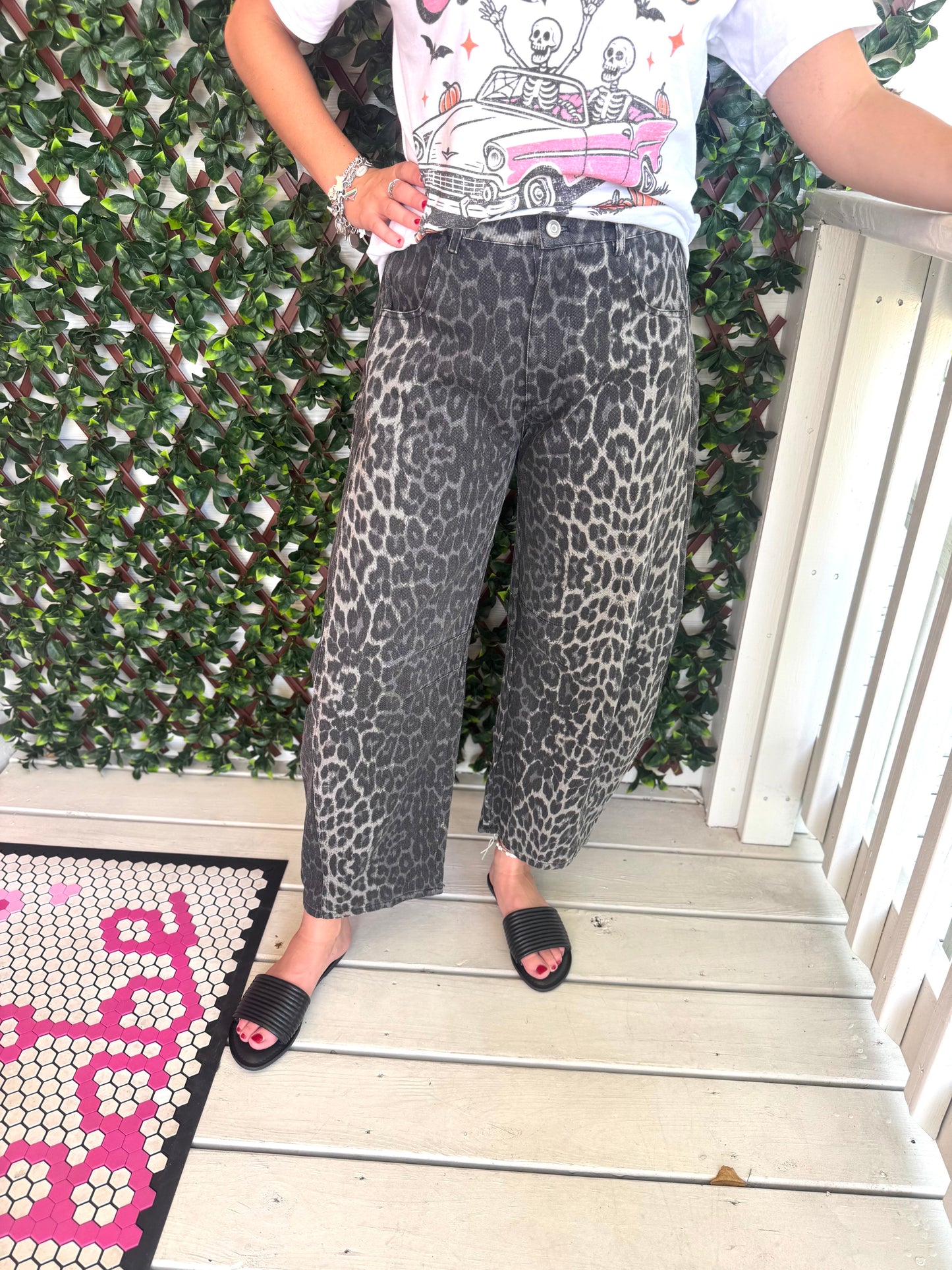 Leopard Barrel Denim Pants