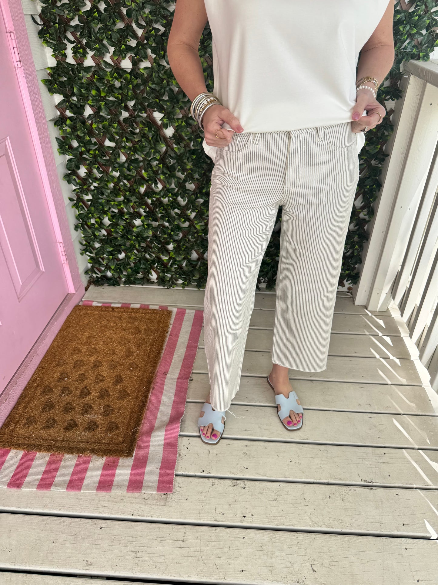 Vervet Olivia Olive Pinstripe WL Crop