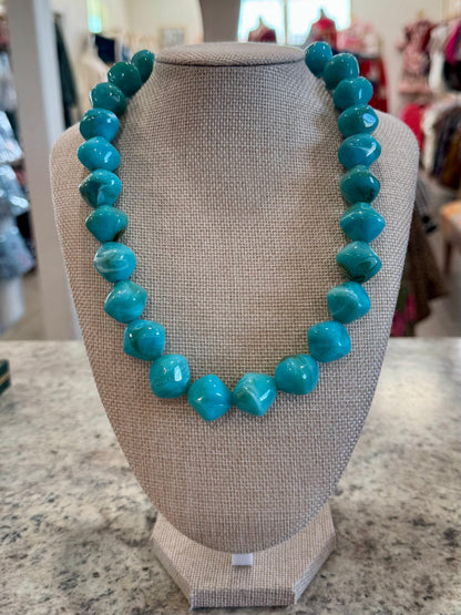 Chunky Faux Stone Necklace
