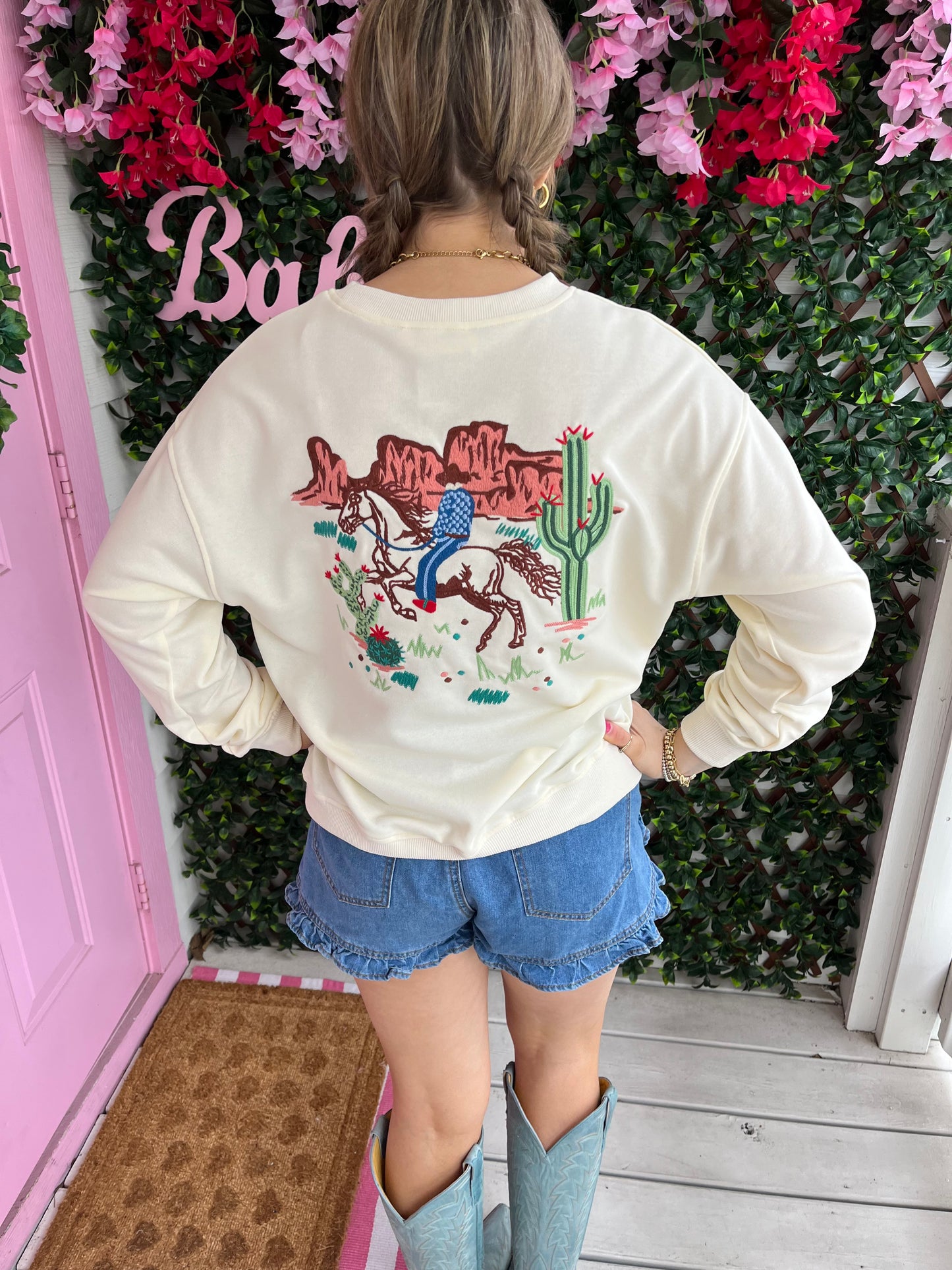 Western Embroidery Crewneck Pullover
