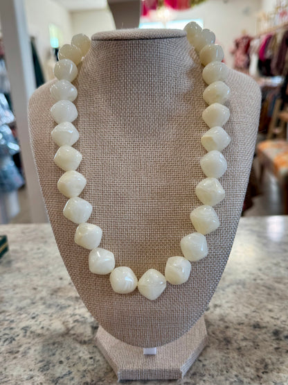 Chunky Faux Stone Necklace