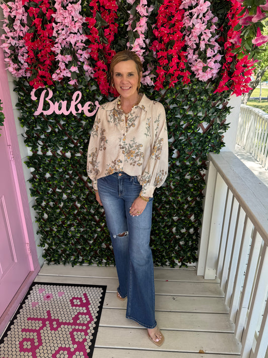 Buttoned up Floral Top
