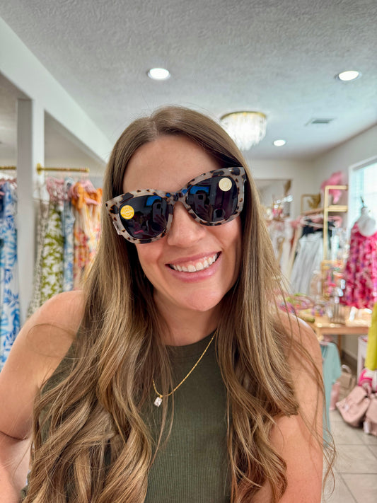 Peepers - Polarized Sunglasses - Centerstage - Gray Tortoise