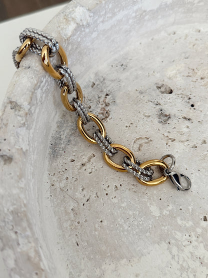 Chansutt Margo Bracelet